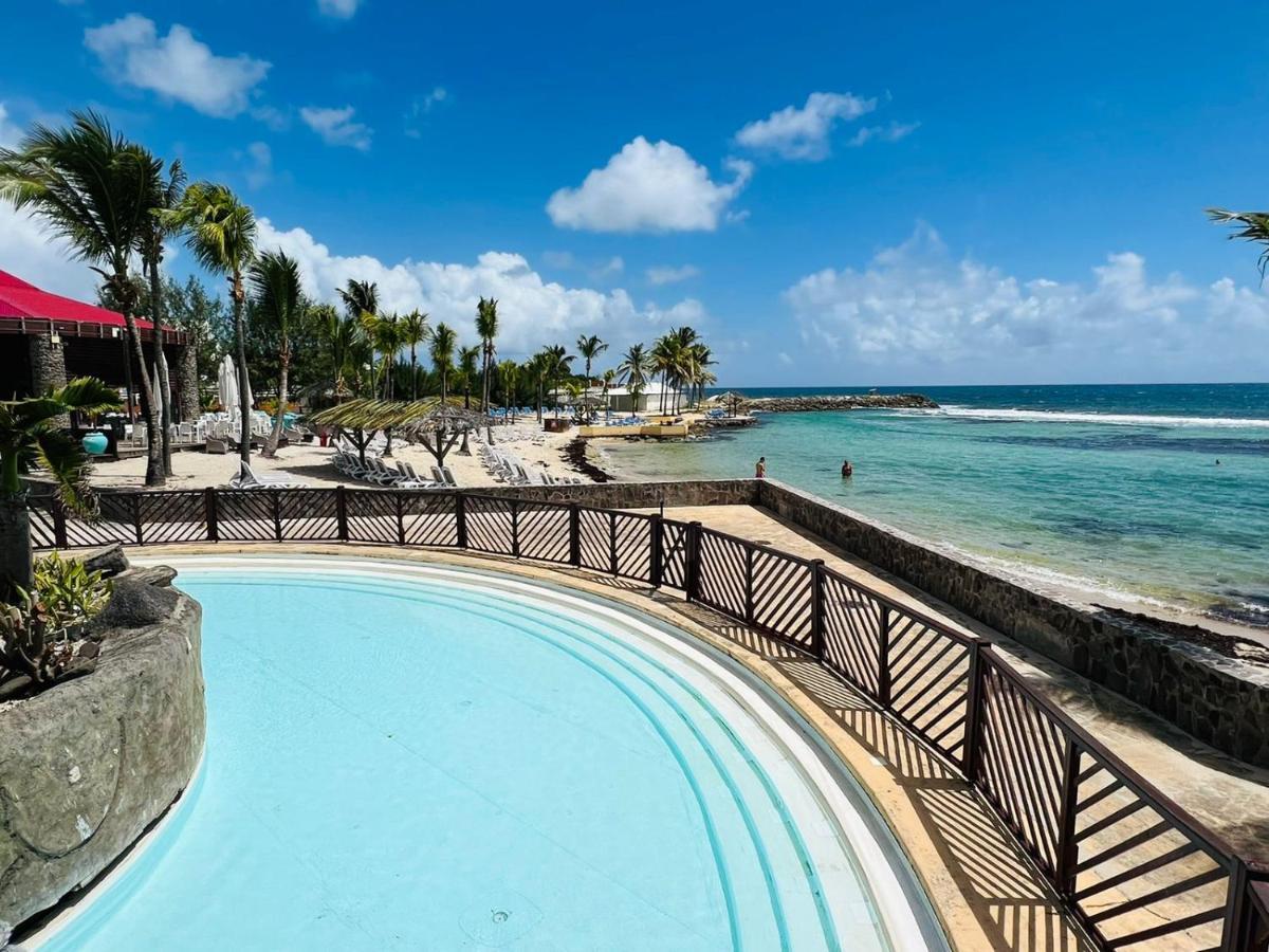 Studio Vue Mer Piscine Plage Kaz Punch Manganao Chez Julie サン・フランソワ エクステリア 写真